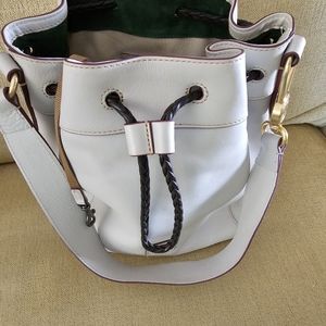 White Dooney & Bourke bucket bag